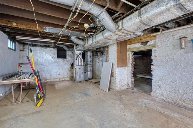1502 Hollywood Avenue, Evansville, IN 47712
