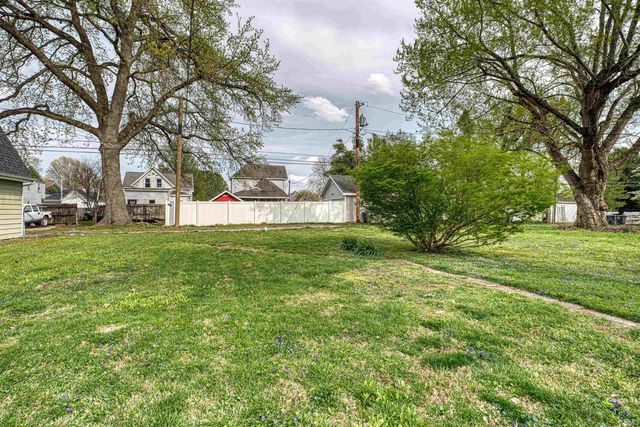 1502 Hollywood Avenue, Evansville, IN 47712