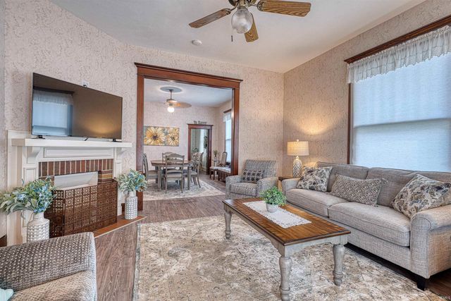 1502 Hollywood Avenue, Evansville, IN 47712