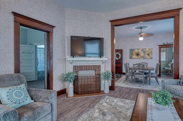 1502 Hollywood Avenue, Evansville, IN 47712