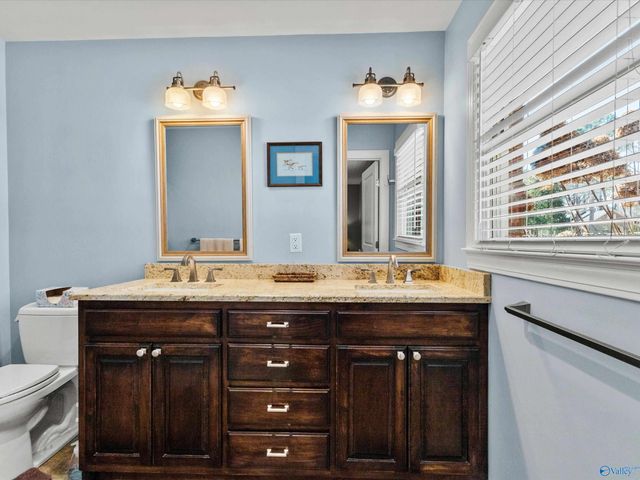 2314 Meadowbrook Road SE, Decatur, AL 35601