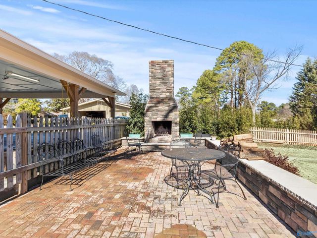 2314 Meadowbrook Road SE, Decatur, AL 35601