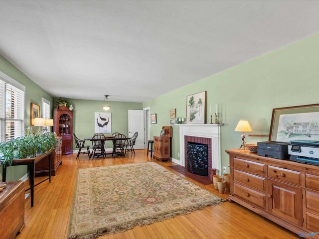 2314 Meadowbrook Road SE, Decatur, AL 35601