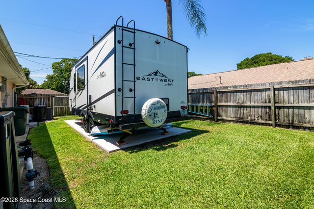 1088 Fairlawn Drive, Rockledge, FL 32955