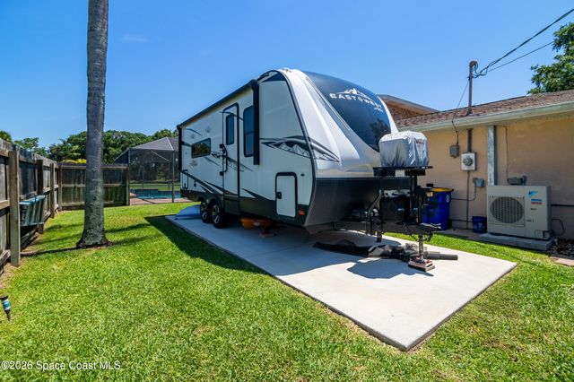 1088 Fairlawn Drive, Rockledge, FL 32955