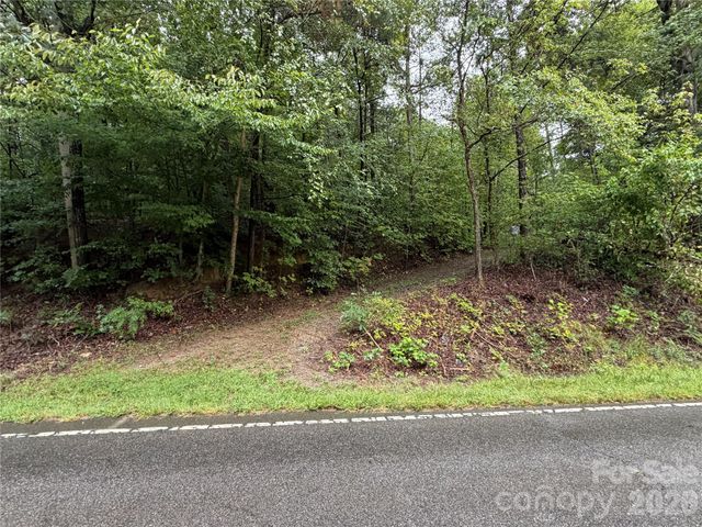 3865 Hickory Highway, Statesville, NC 28677