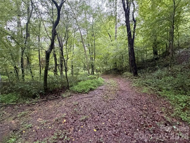 3865 Hickory Highway, Statesville, NC 28677