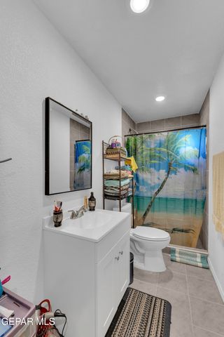 218 NW I Avenue ABCD, Fabens, TX 79838