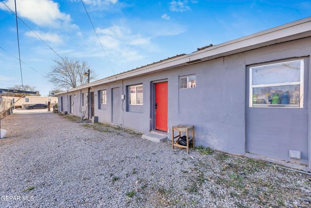 218 NW I Avenue ABCD, Fabens, TX 79838