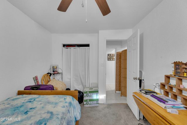 218 NW I Avenue ABCD, Fabens, TX 79838