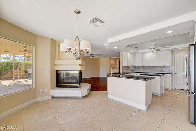 2707 Mallard Landing Avenue, Henderson, NV 89074