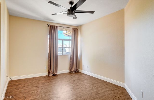 2707 Mallard Landing Avenue, Henderson, NV 89074