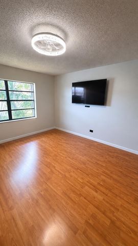 134 S Cypress Road 425, Pompano Beach, FL 33060
