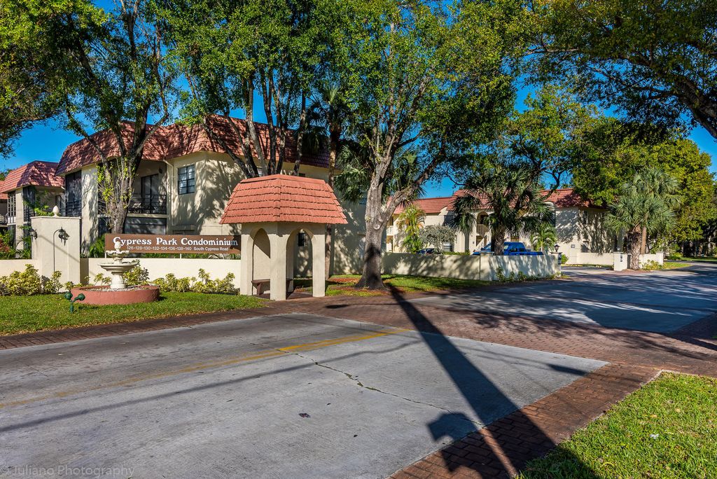 134 S Cypress Road 425, Pompano Beach, FL 33060