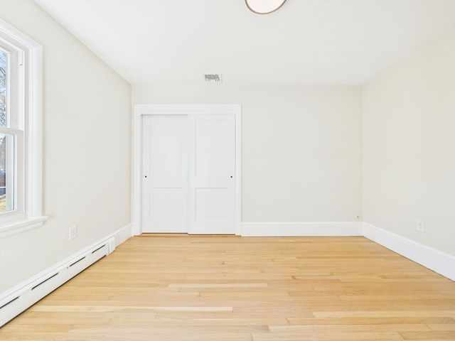 25 Pershing Ave, Acushnet, MA 02743