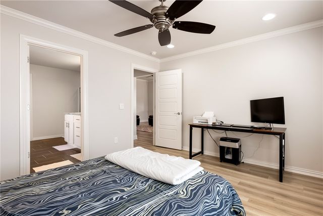 5803 SW Peaceful Avenue, Bentonville, AR 72713