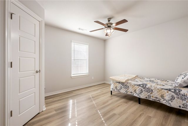 5803 SW Peaceful Avenue, Bentonville, AR 72713