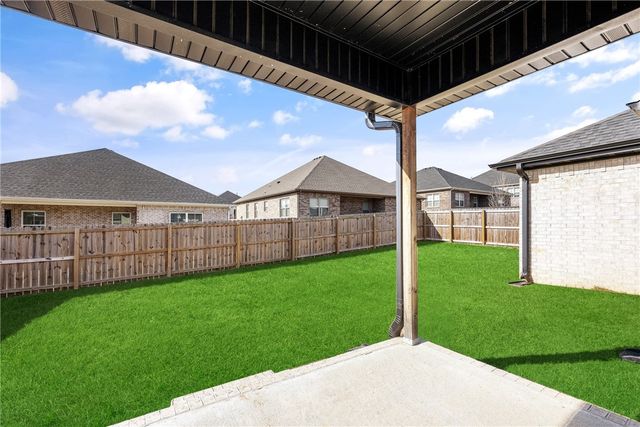 5803 SW Peaceful Avenue, Bentonville, AR 72713