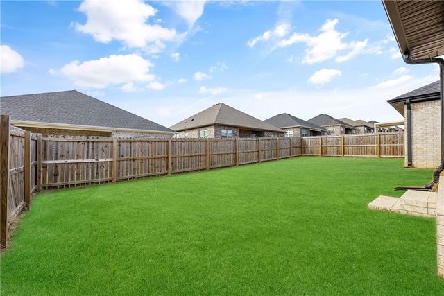 5803 SW Peaceful Avenue, Bentonville, AR 72713