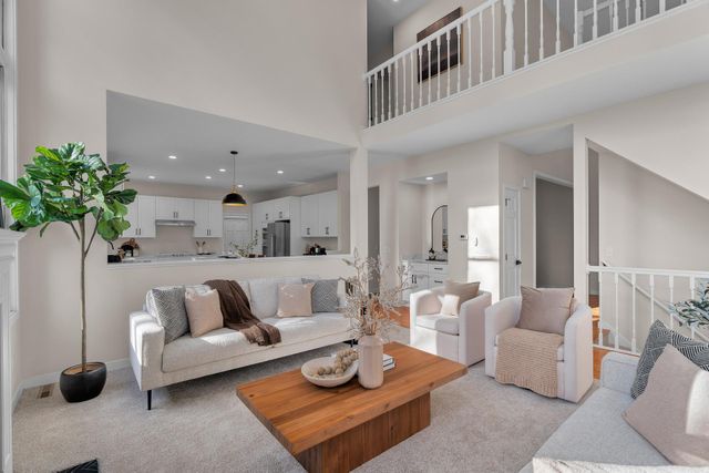 16329 Mayfield Drive, Eden Prairie, MN 55347