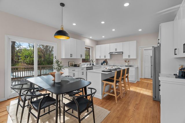 16329 Mayfield Drive, Eden Prairie, MN 55347