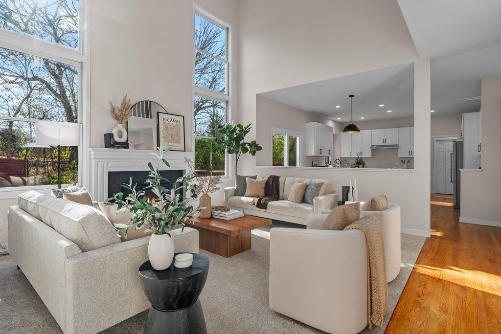 16329 Mayfield Drive, Eden Prairie, MN 55347