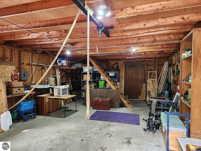 4714 Golden Road, SE, Kalkaska, MI 49646