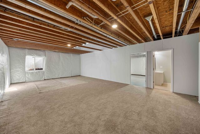 1812 Bristol Street, Norwalk, IA 50211