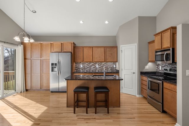 1812 Bristol Street, Norwalk, IA 50211