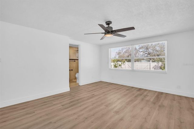 4767 26TH AVENUE N, St Petersburg, FL 33713