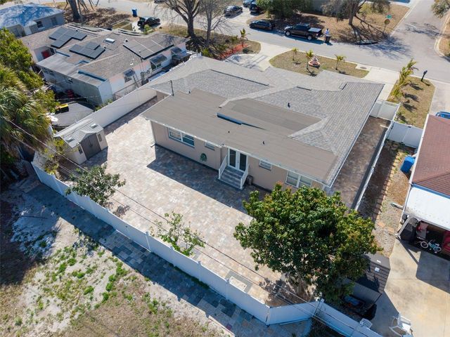 4767 26TH AVENUE N, St Petersburg, FL 33713