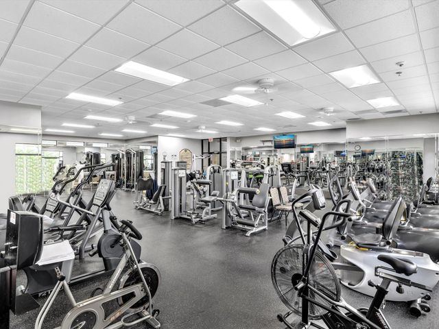 10143 Mangrove Drive 203, Boynton Beach, FL 33437