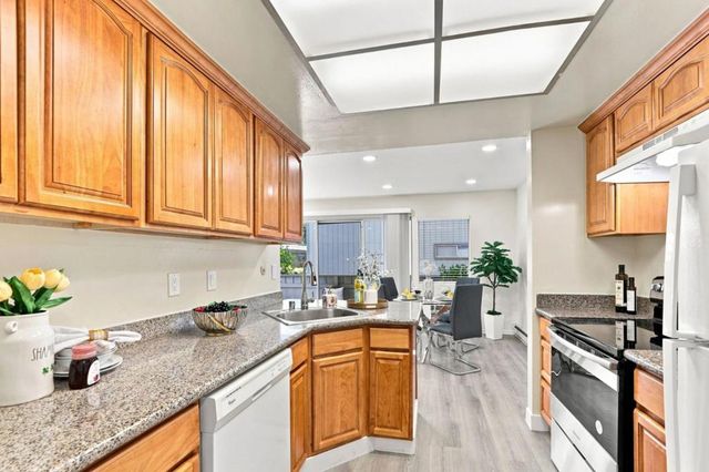 151 Buckingham Drive 233, Santa Clara, CA 95051