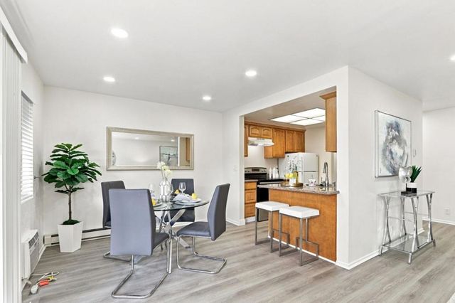 151 Buckingham Drive 233, Santa Clara, CA 95051