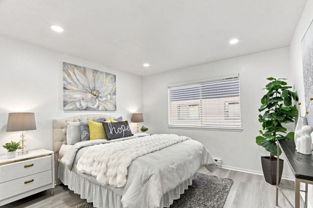151 Buckingham Drive 233, Santa Clara, CA 95051