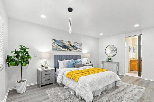 151 Buckingham Drive 233, Santa Clara, CA 95051