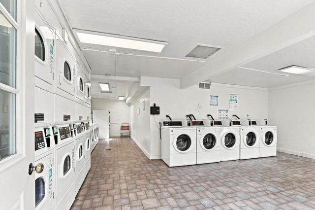 151 Buckingham Drive 233, Santa Clara, CA 95051