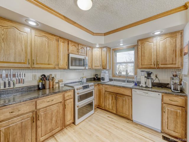 32020 Robinson Hill Road, Golden, CO 80403