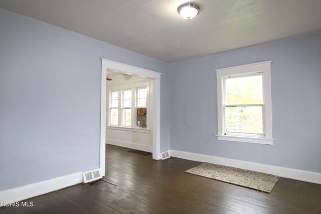 438 2nd Street, Toledo, OH 43605