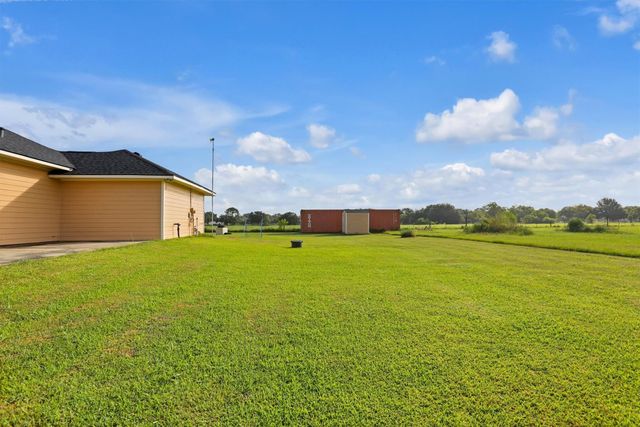 8131 Brinkmeyer Road, Needville, TX 77461