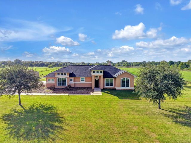 8131 Brinkmeyer Road, Needville, TX 77461