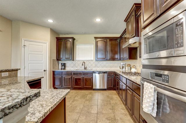 8131 Brinkmeyer Road, Needville, TX 77461