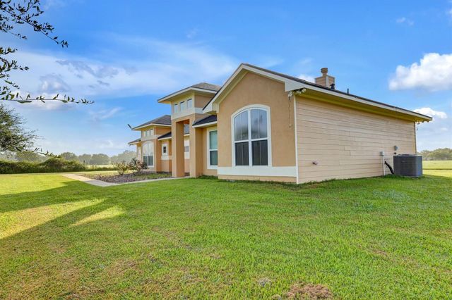 8131 Brinkmeyer Road, Needville, TX 77461