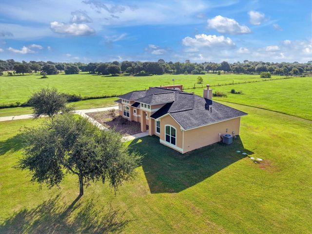 8131 Brinkmeyer Road, Needville, TX 77461