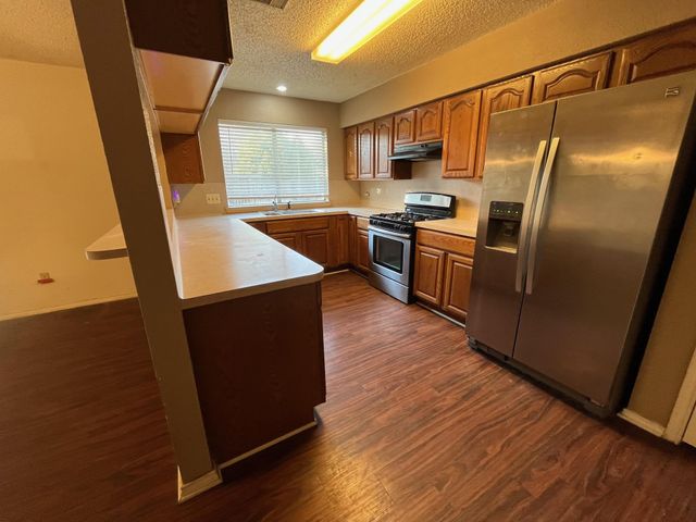 3102 Pebble Lake Drive, Sugar Land, TX 77479