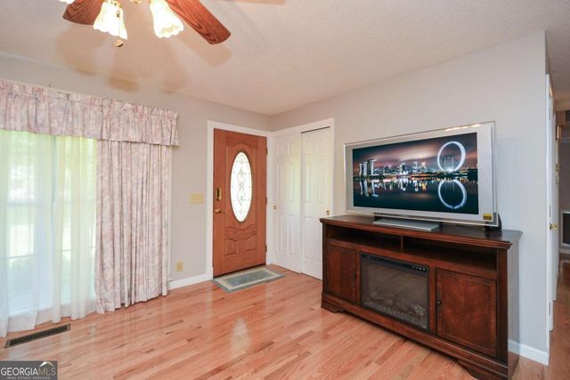 275 Beth Avenue, Jasper, GA 30143