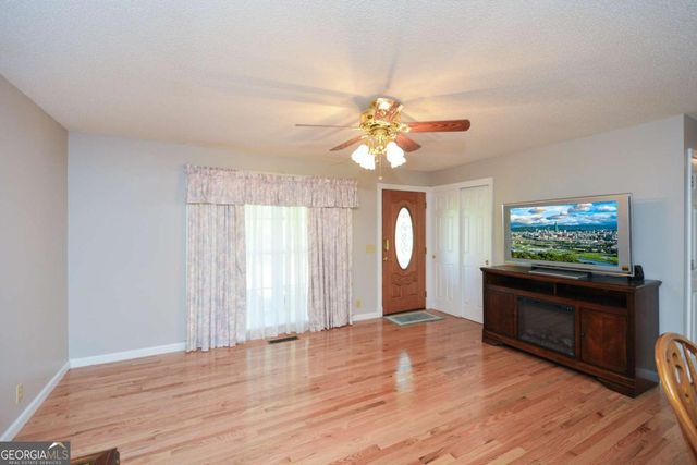 275 Beth Avenue, Jasper, GA 30143