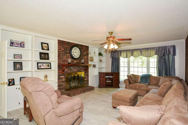 275 Beth Avenue, Jasper, GA 30143