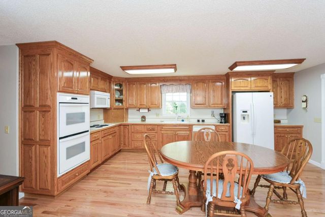 275 Beth Avenue, Jasper, GA 30143