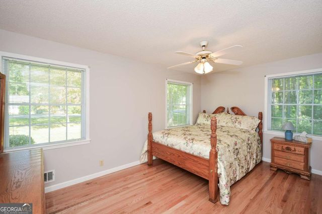 275 Beth Avenue, Jasper, GA 30143